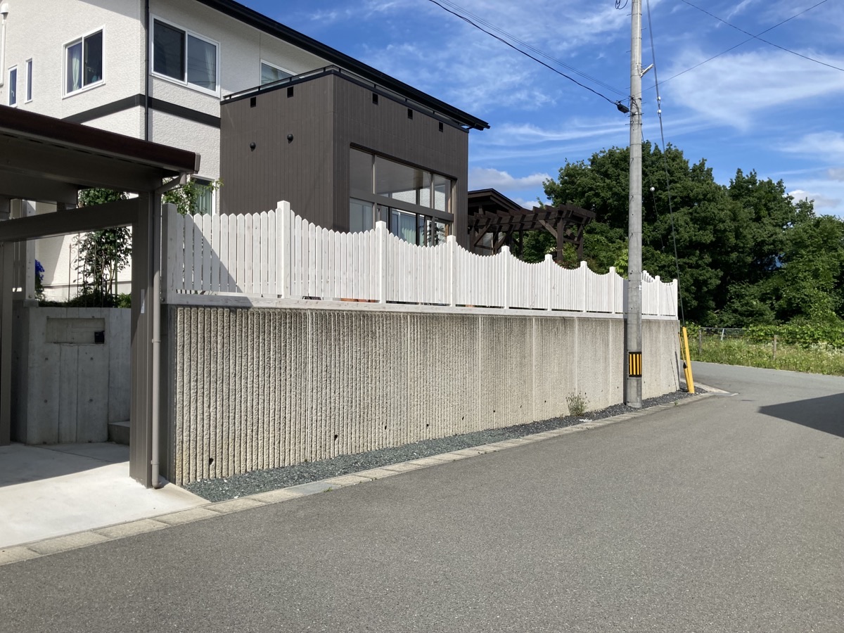H様邸外構工事の施工写真 4